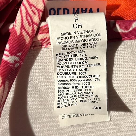 Old Navy bathing suit Size Small - Picture 7 of 8